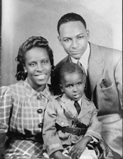 Dona, Frank, and Frank, Jr. in 1941